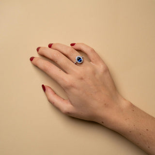 Anello Con Pietra Blu e Zirconi In Oro 18kt