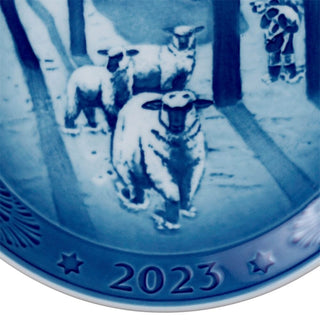 1066049_zoom1_collectibles_2023_-royal_copenhagen_annual_christmas_plate