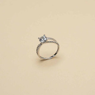 Anello In Oro 18kt e Swarovski