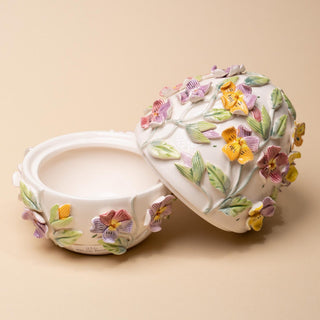 Scatola Uovo Con Fiori e Farfalle In Rilievo Lamart
