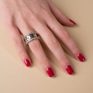 Anello Personalizzabile Con Nome in Argento 925% e Swarovski