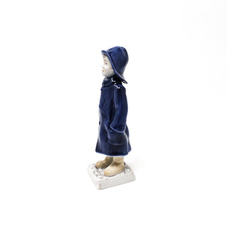 Statuina "Bimbo Con Impermeabile" Royal Copenhagen