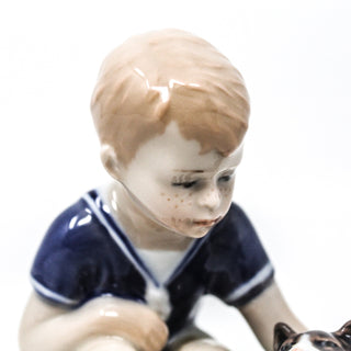 Statuina "Jens Con Gatto" Royal Copenhagen