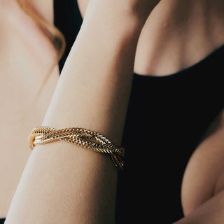 540230_5058f1af8388633f609cadb75a75dc9d_3