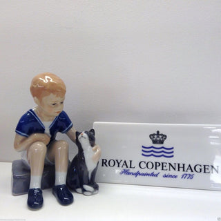 Statuina "Jens Con Gatto" Royal Copenhagen