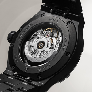 AI6008-CRM22-330-2_caseback_1