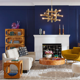 HO22_wright-sofa_bond_round-cocktail-table_x900