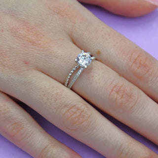 Anello In Oro 18kt e Swarovski