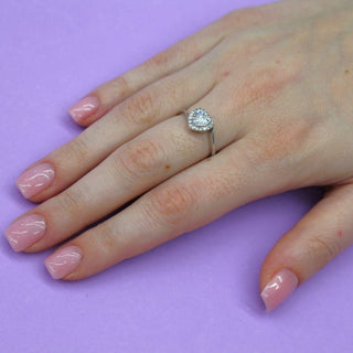Anello Con Cuore In Oro Bianco 18kt