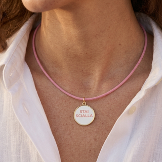 Choker Magnetico con Ciondolo "Stai Scialla" in Argento 925%