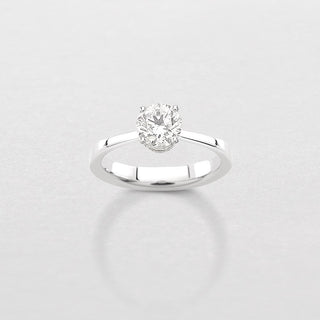anello-in-oro-bianco-e-diamanti (1)