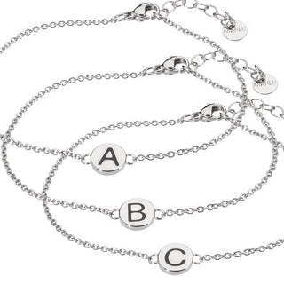 bracciale-acciaio-con-lettera-smaltata-compressed