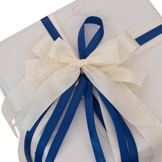 È un regalo? Scegli una BOX LUXURY personalizzata per ogni EVENTO ed un messaggio con la tua dedica!