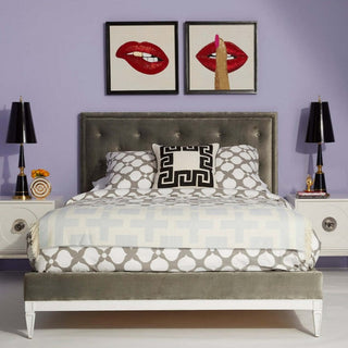 lampert_bedroom_354f980d-6b61-4659-bf80-e06137dc17b9_x900